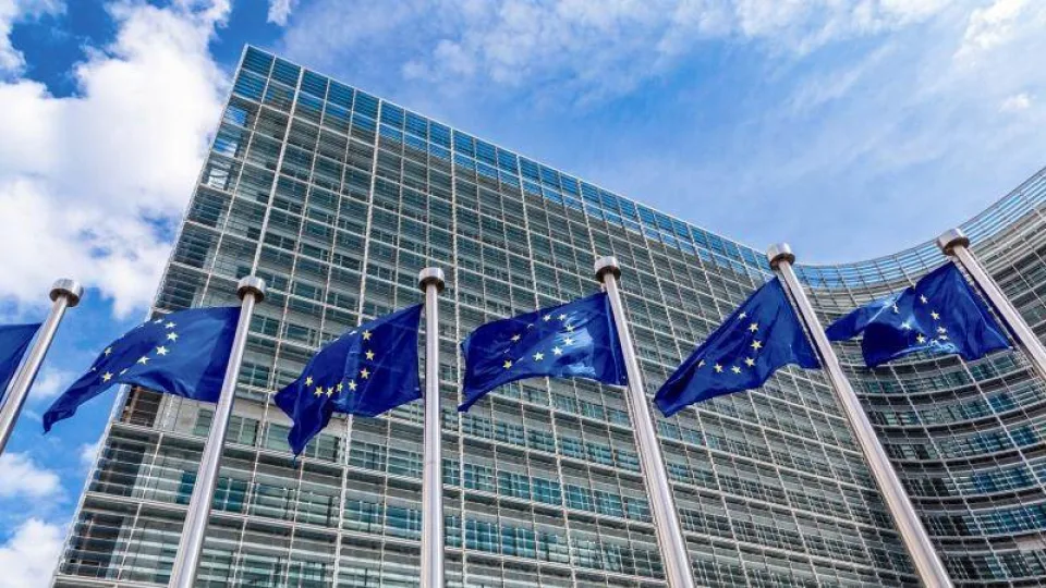 Euroopa loobub privaatsusest? Üks pakett muudab kõik!