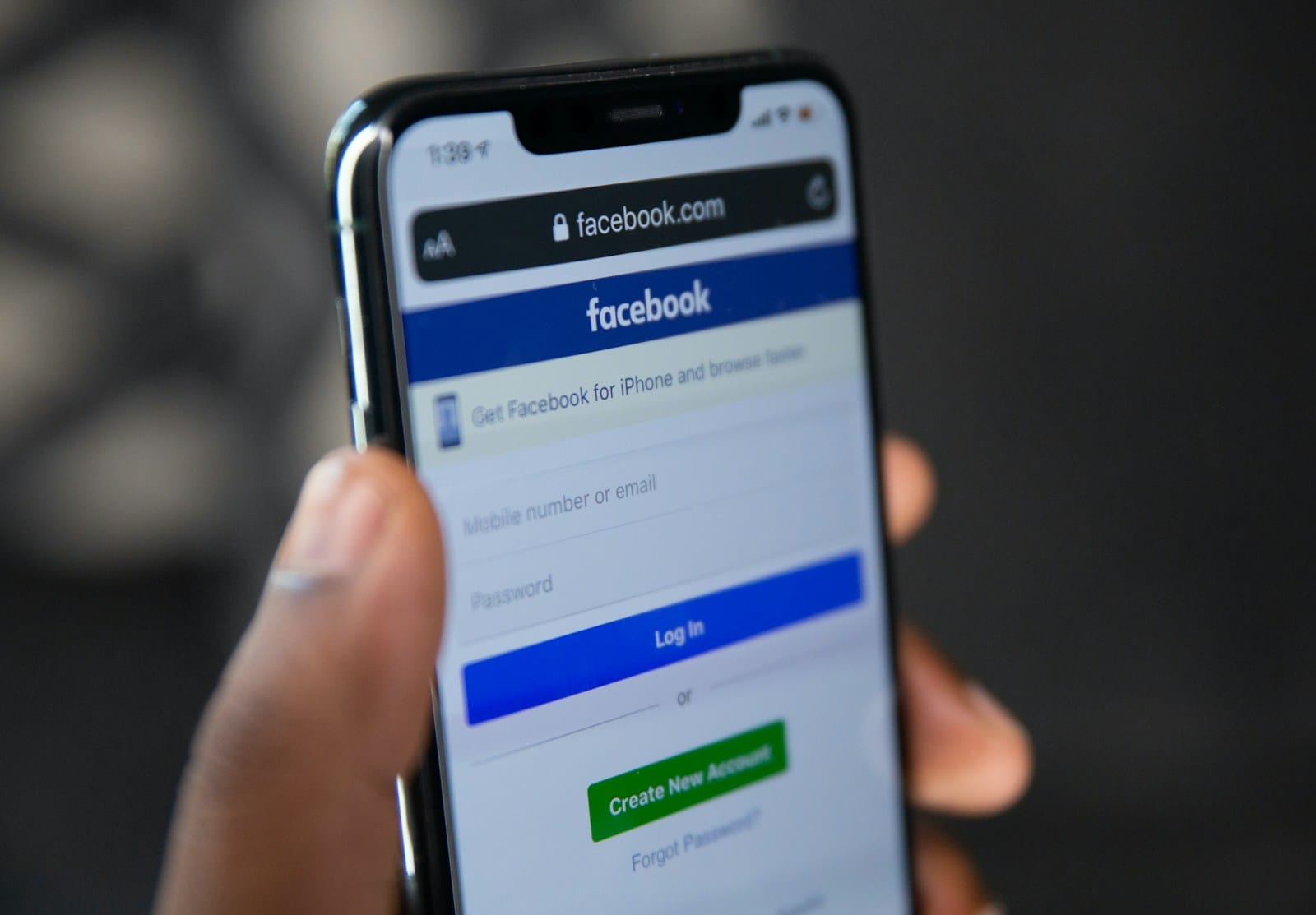 DI vallutab Facebooki: eksperdid hoiatavad – ära enam usu oma silmi!