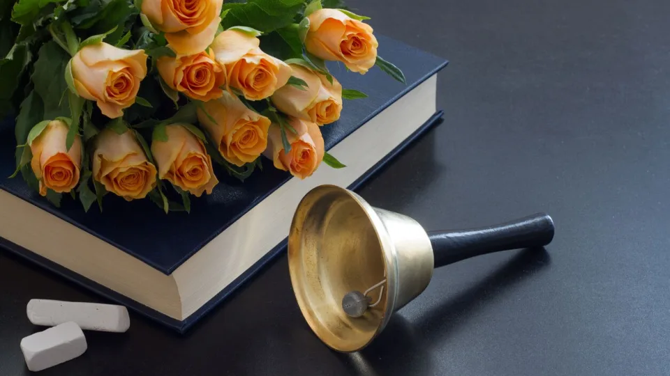 Flowers wilting right away? The culprit is hiding on the table!