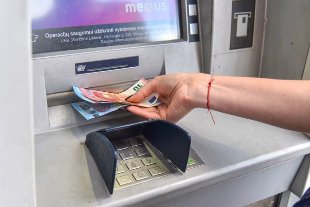 Raha liikumine suvel