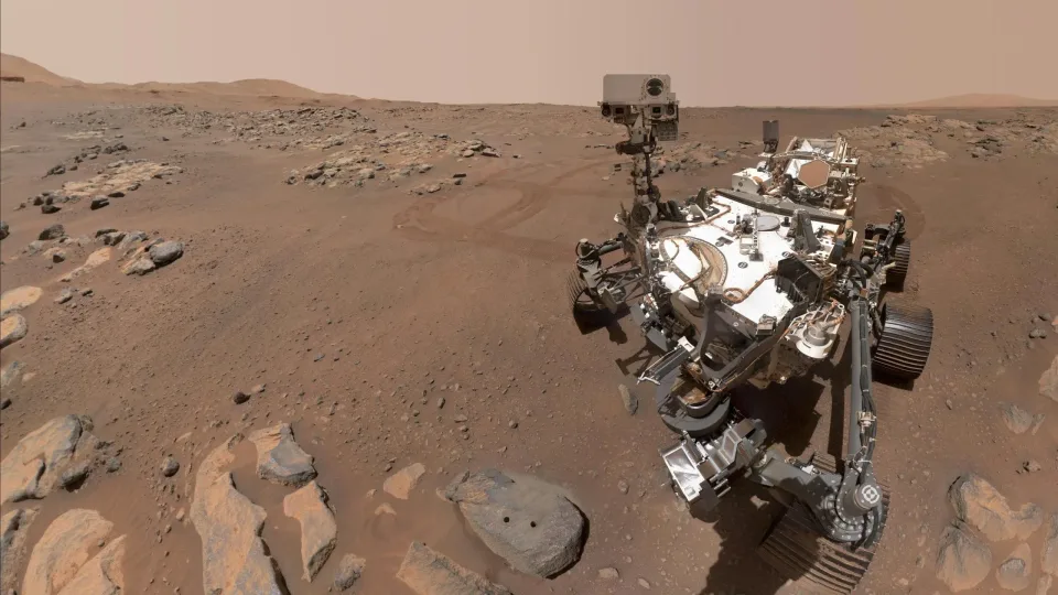 NASA leidis Marsilt salapärased sfäärid – teadlased šokis