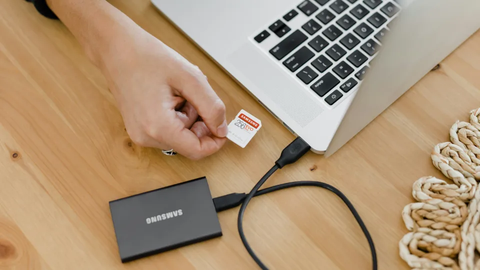 Samsungi murranguline mälu muudab telefonid ja pilve 💥