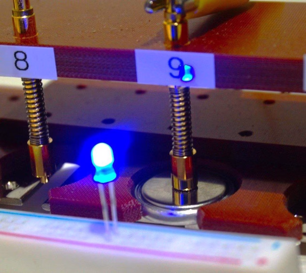 Magneesiumaku uurimine laboris