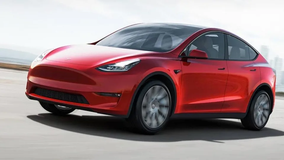 Tesla tehnilises ülevaatuses läbi kukkunud: rekordfiasko