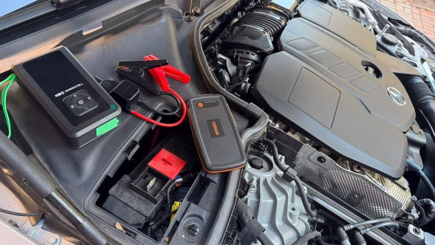 Auto mootori ruum talvistes tingimustes