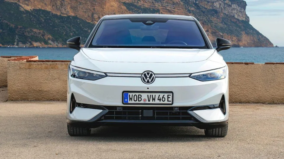 Volkswagen šokeerib: tegi enneolematu sammu auto­turul