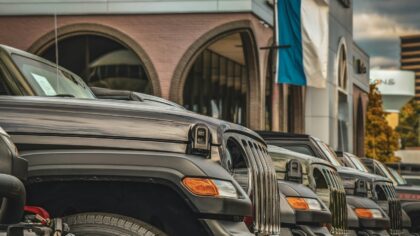 Kasutatud auto ostmine eraisikult: praktiline kontrollnimekiri ebameeldivate üllatuste vältimiseks