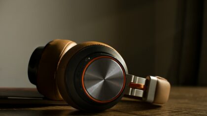 Bluetooth kodus ja ühendusprobleemid ei pea närvi ajama: lihtne ülevaade levinumatest tõrgetest